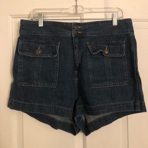 GAP Women’s Denim Short, Size 32